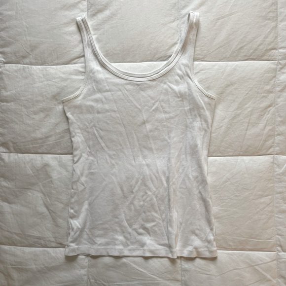 Plain White Tank - Picture 1 of 1